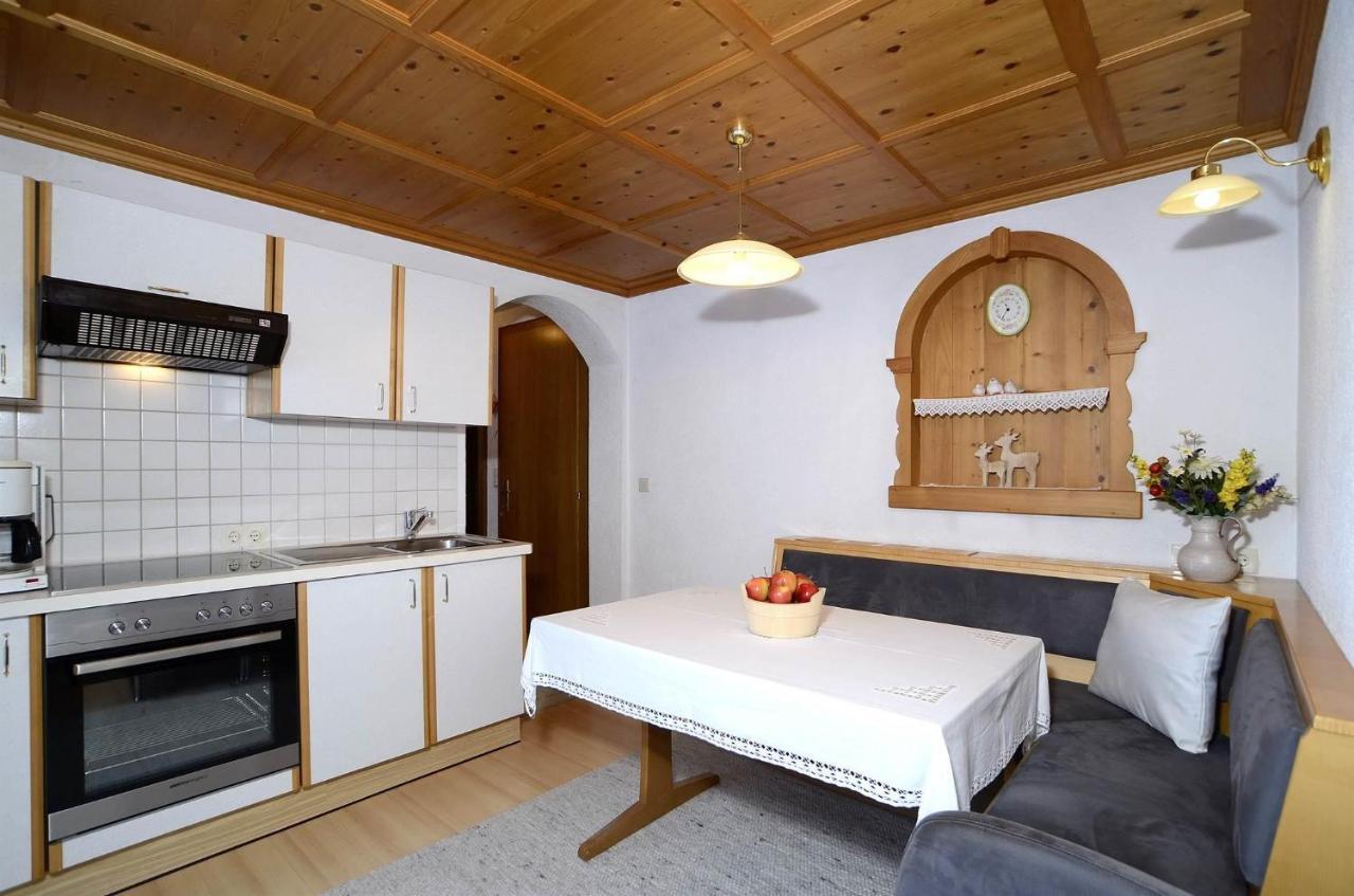 Haus Saler Apartment Silbertal Bagian luar foto