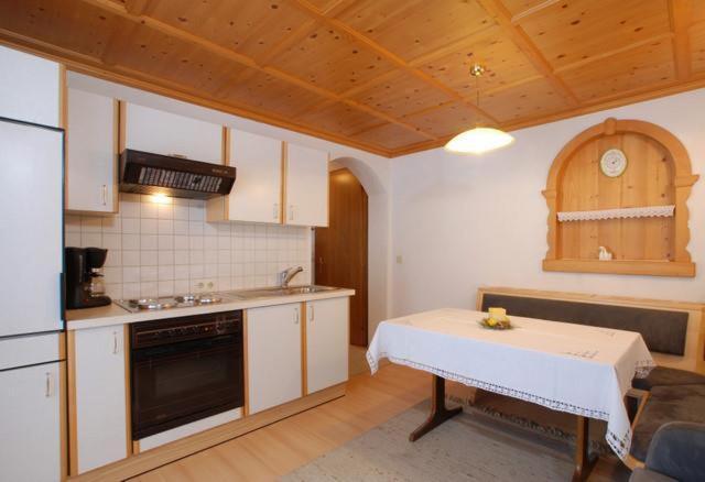 Haus Saler Apartment Silbertal Bagian luar foto